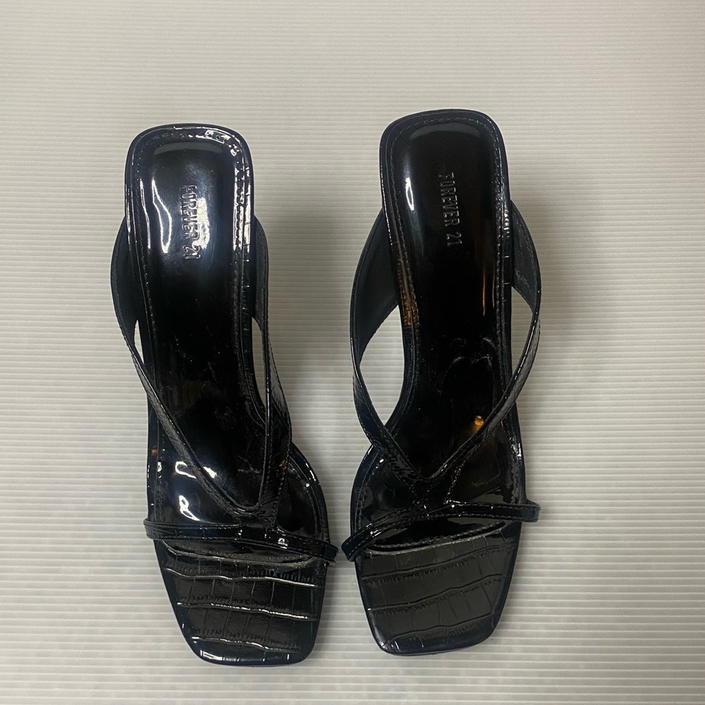 Elegant Black Strappy Heels